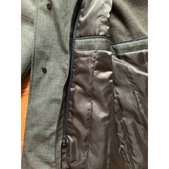 Men’s Michael Kors Collin Slim Fit Rain Coat - Picture 6 of 9